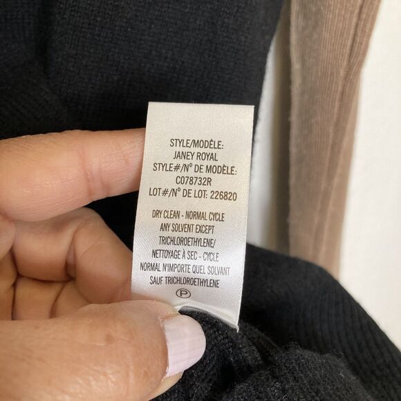 Theory 100% Cashmere Black Bodice Camel Sleeves V-Neck Sweater Size P /TP Soft - Picture 9 of 11